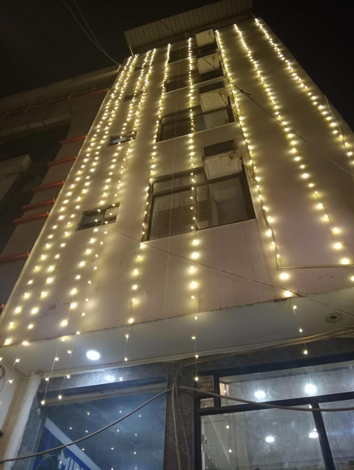 Hotel Clink New Delhi Airport Eksteriør billede